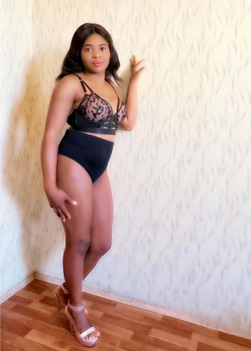 Shakira, Г. Шарья